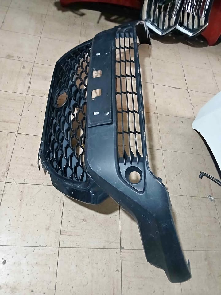 Toyota corolla cross bumper - Private Seller Toyota corolla cross bumper - Private Seller