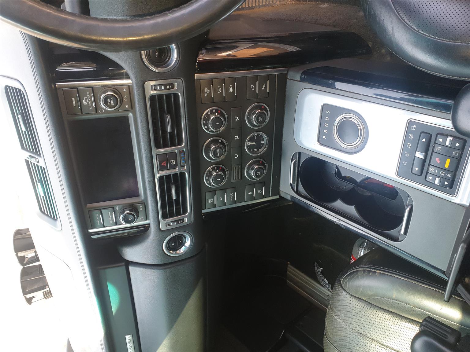2014 RANGE ROVER VOGUE 4.4 SPARES