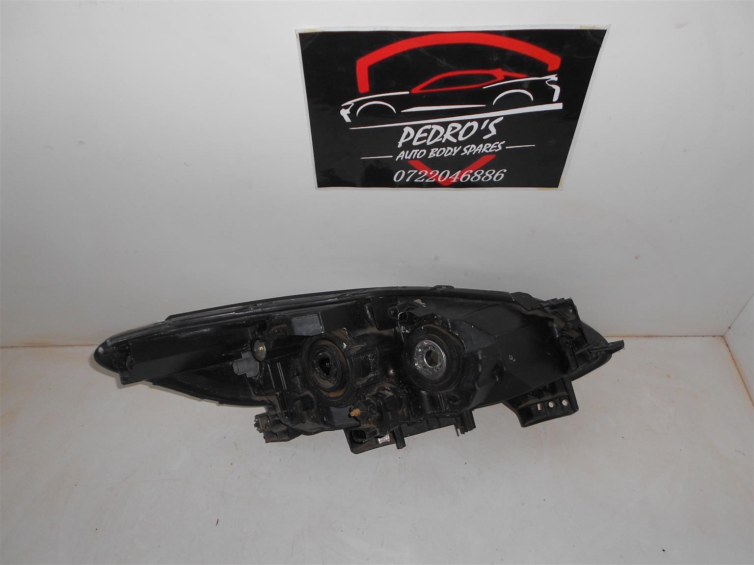 Mazda 5 Left Headlight