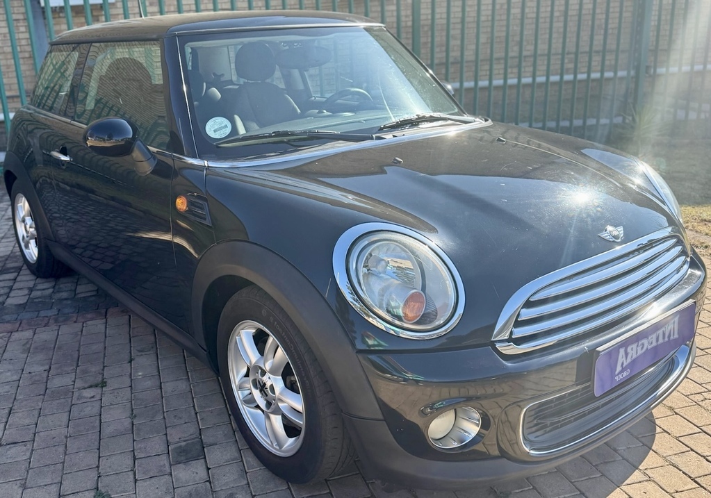 Used 2012 MINI Hatch One Hatch 3-door - Private Seller