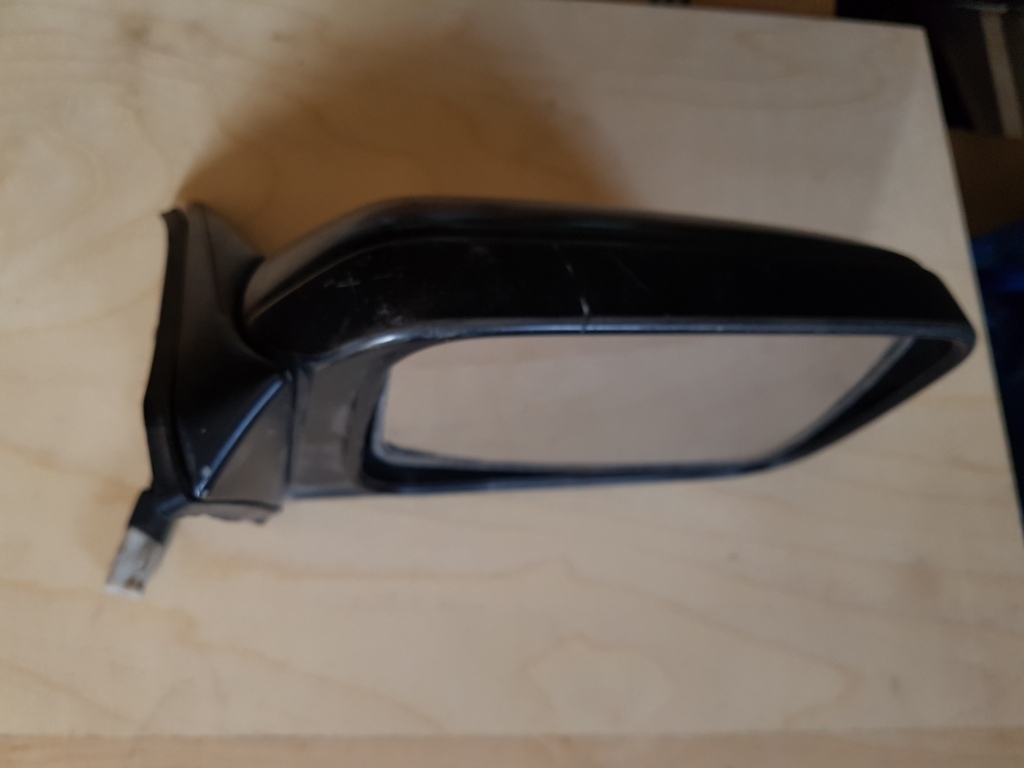 Nissan Sentra electric door mirror - Private Seller Nissan Sentra electric door mirror - Private Seller