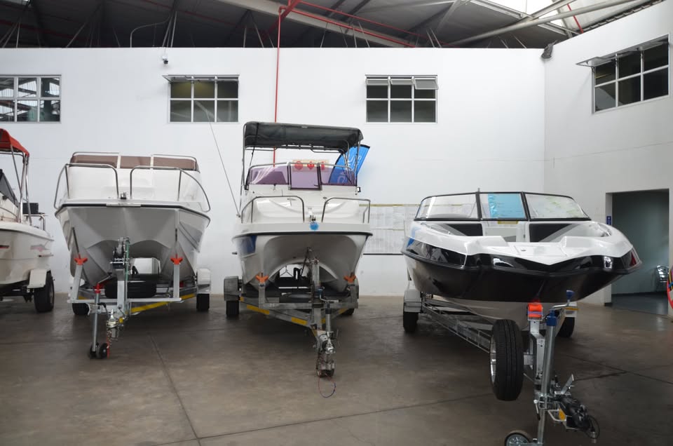 2015 Boats waterski and deep sea boats