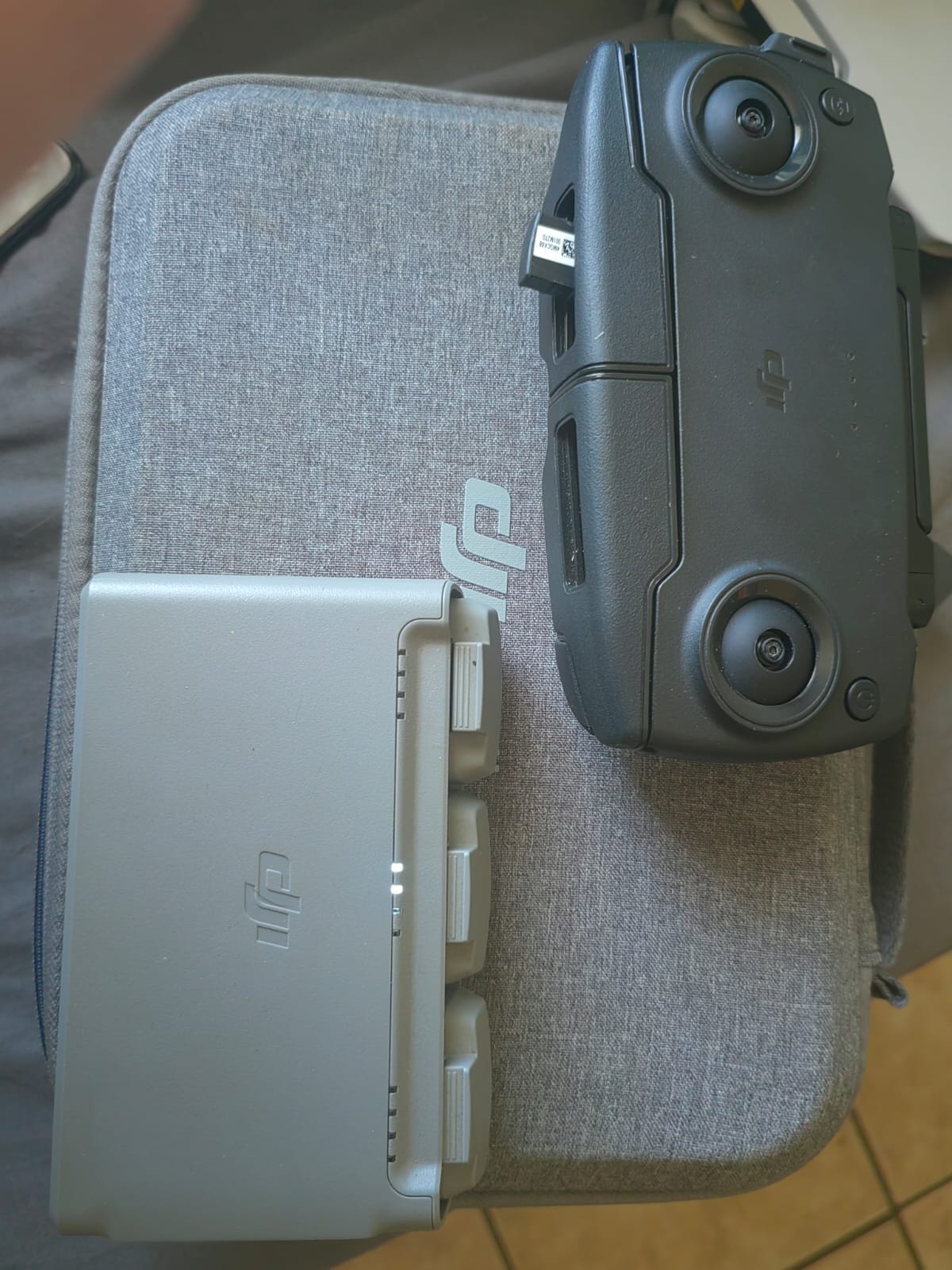 DJI MINI SE , still in excellent condition with original packaging