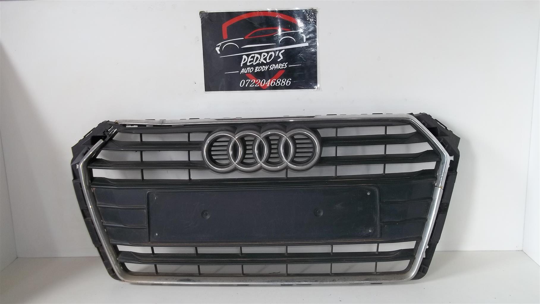 Audi A4 B9 radiator grille - Private Seller Audi A4 B9 radiator grille - Private Seller