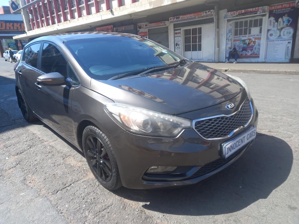 2015 KIA CERATO 1.6 PETROL, MANUAL TRANSMISSION, GREY COLOUR