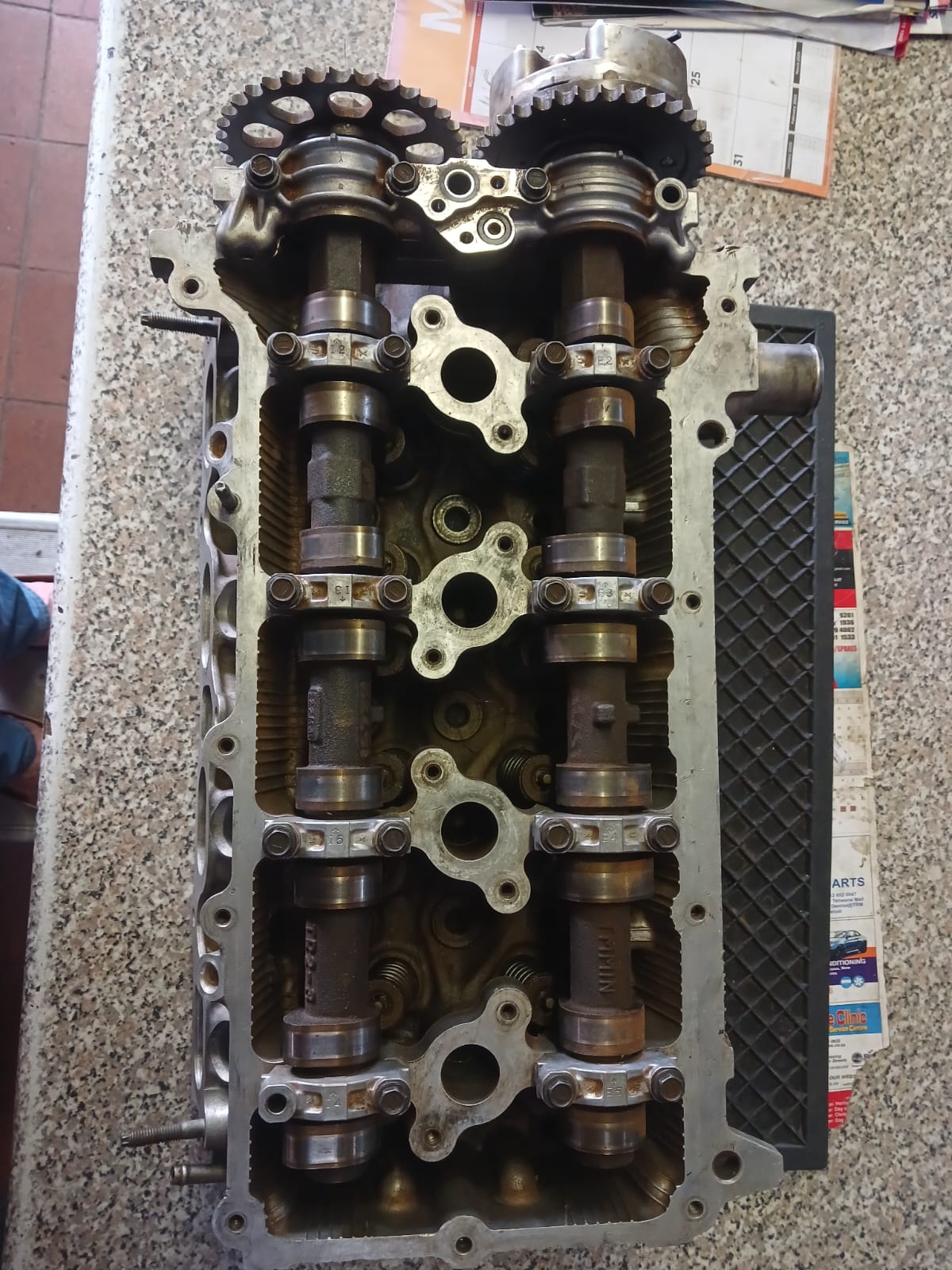 TOYOTA HILUX 2.7 VVTI CYLINDERHEAD  FOR SALE