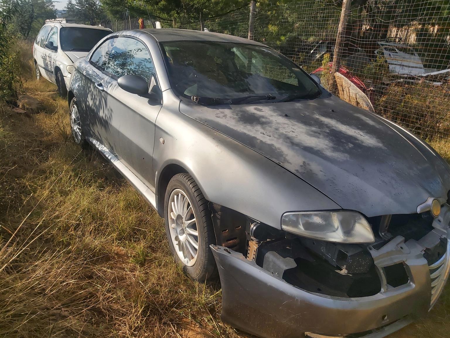 Alfa romeo 1.9 diesel GT parts - Private Seller