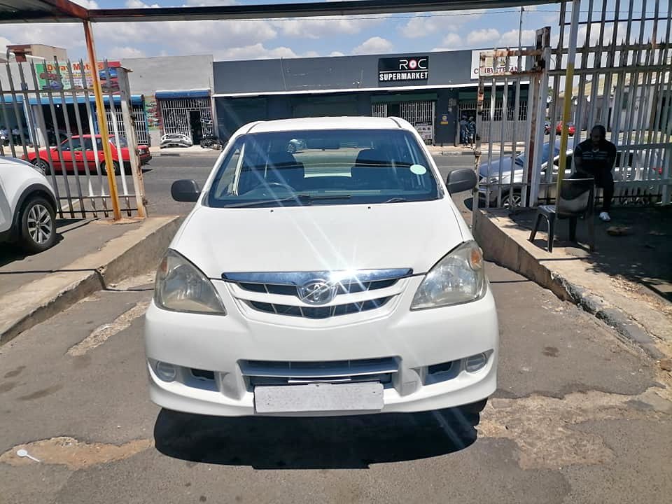 2008 Toyota Avanza 1.5 seven seater