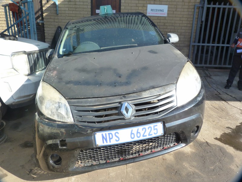 Renault Sandero 1.4 Manual Black - 2010 STRIPPING FOR SPARES - Private Seller Renault Sandero 1.4 Manual Black - 2010 STRIPPING FOR SPARES - Private Seller