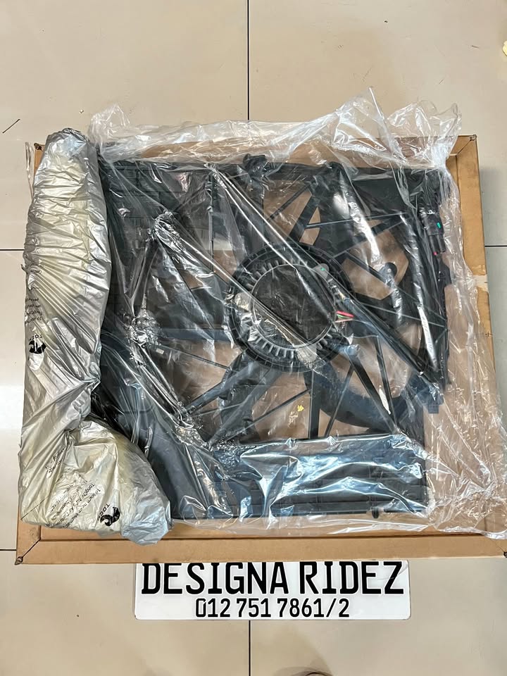 BMW F24 X4/F25 X3 ELECTRIC FAN AVAILABLE. - Private Seller BMW F24 X4/F25 X3 ELECTRIC FAN AVAILABLE. - Private Seller