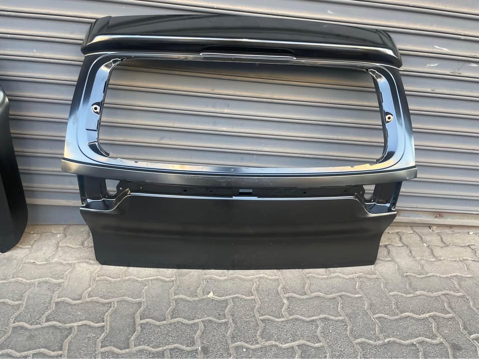 Kia Sonet tailgate - Private Seller