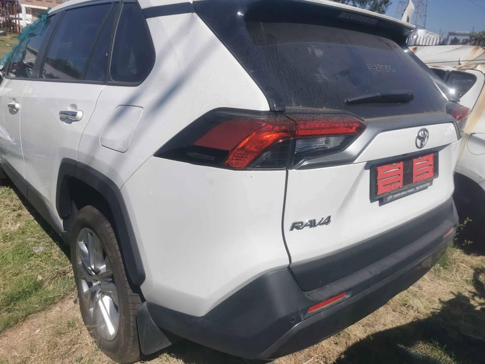 Toyota Rav4 2019 stripping - Private Seller Toyota Rav4 2019 stripping - Private Seller