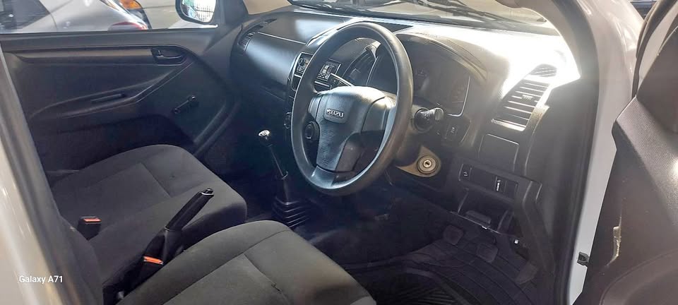 Isuzu Kb Series KB250 Single Cab Manual Diesel