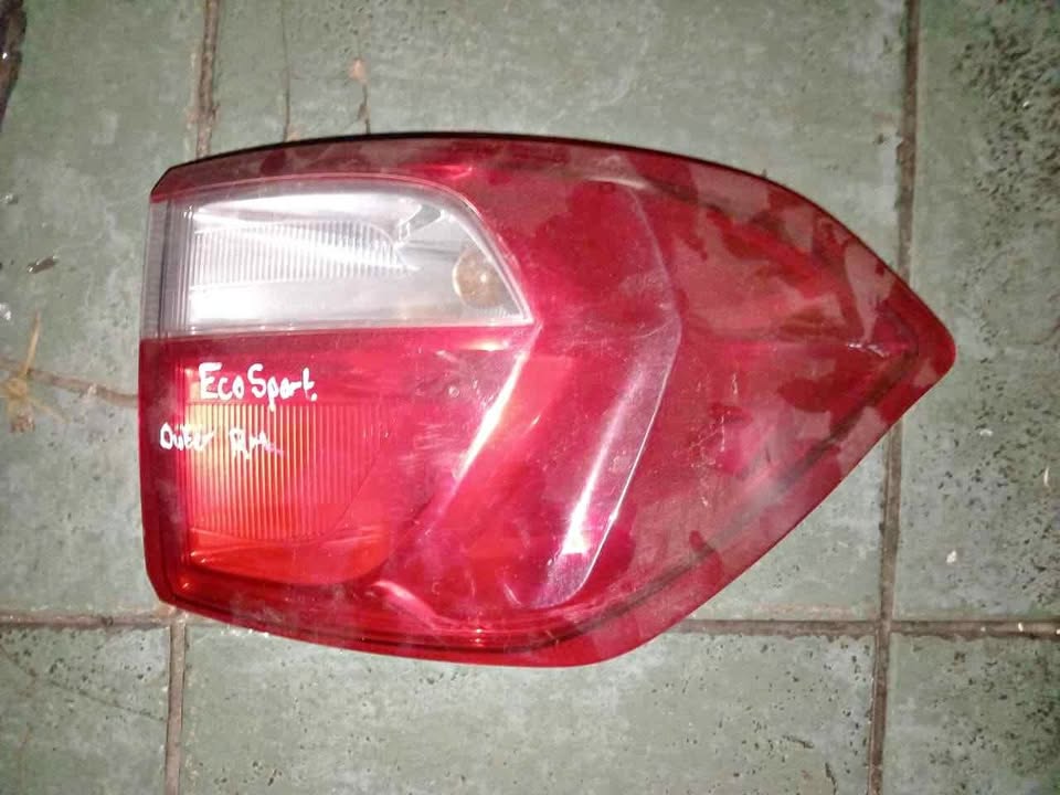 Ford ecosport 1.0 ecoboost rhs outer taillight - Private Seller Ford ecosport 1.0 ecoboost rhs outer taillight - Private Seller