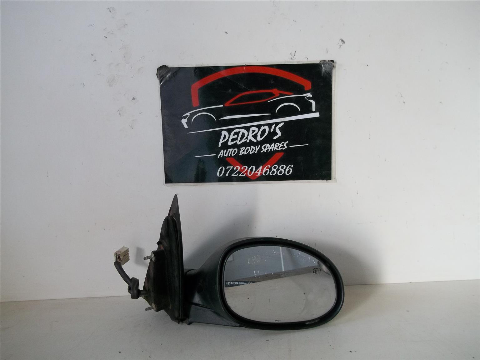 Chrysler PT Cruiser '01-'04 right mirror (Electric) - Private Seller Chrysler PT Cruiser '01-'04 right mirror (Electric) - Private Seller