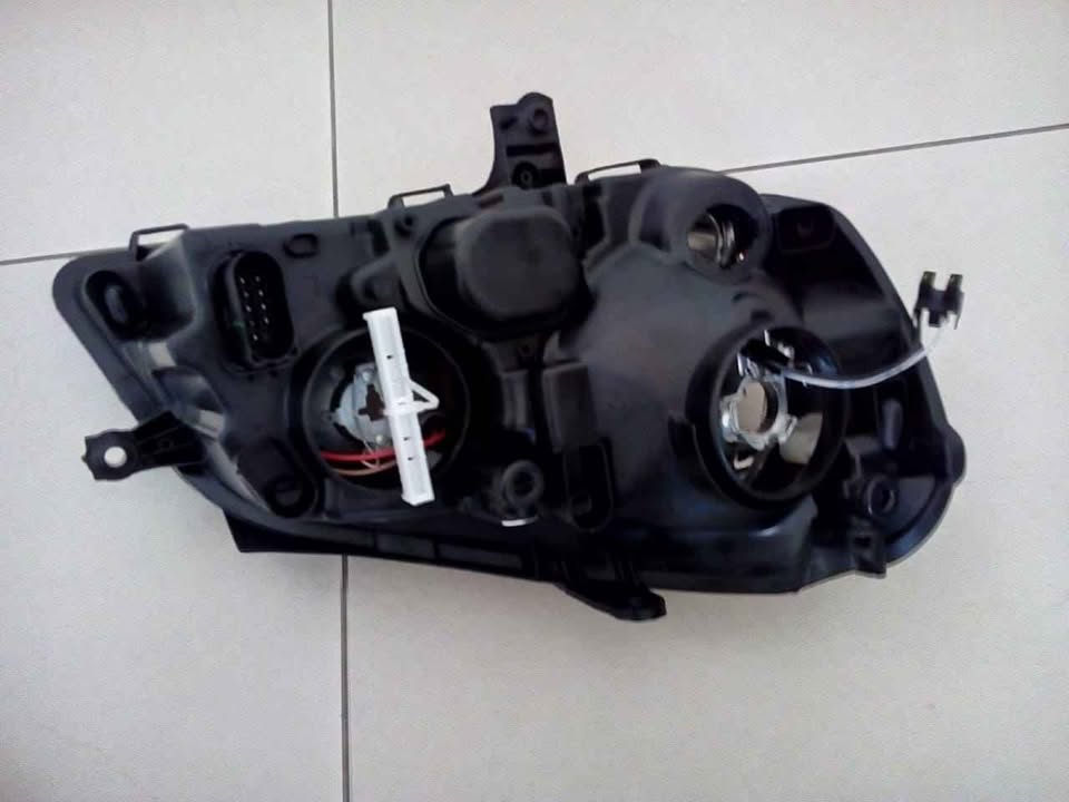 VW POLO 2005/09 BRAND NEW HEADLIGHTS FORSALE