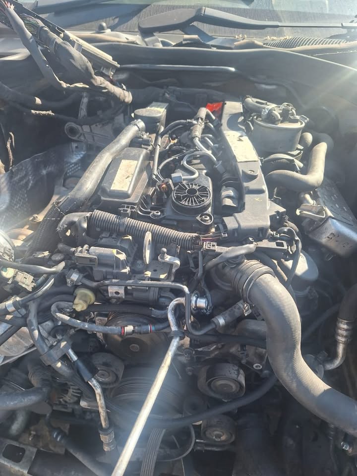 Mercedes-Benz E250 Engine for Sale - Private Seller