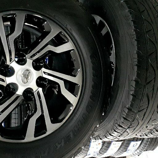 new 17inches Toyota rims and tyres