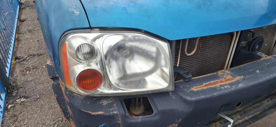 Nissan np300 headlight available - Private Seller Nissan np300 headlight available - Private Seller
