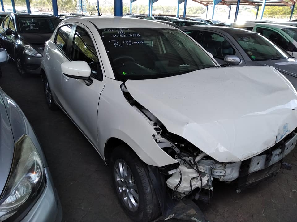 2018 Mazda auto, accident damaged engine starts - Private Seller 2018 Mazda auto, accident damaged engine starts - Private Seller