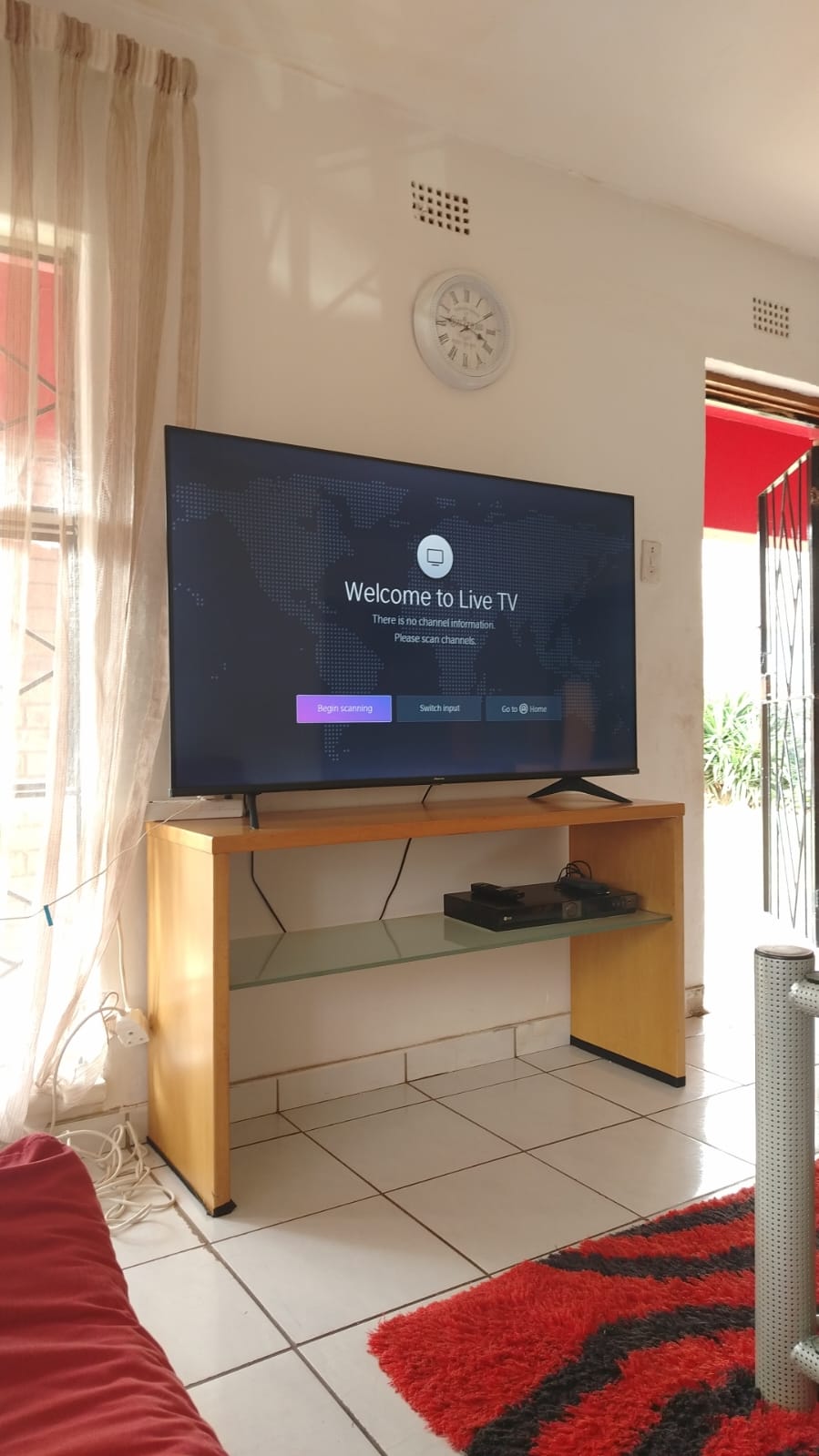 Hi sense 58 inch smart TV