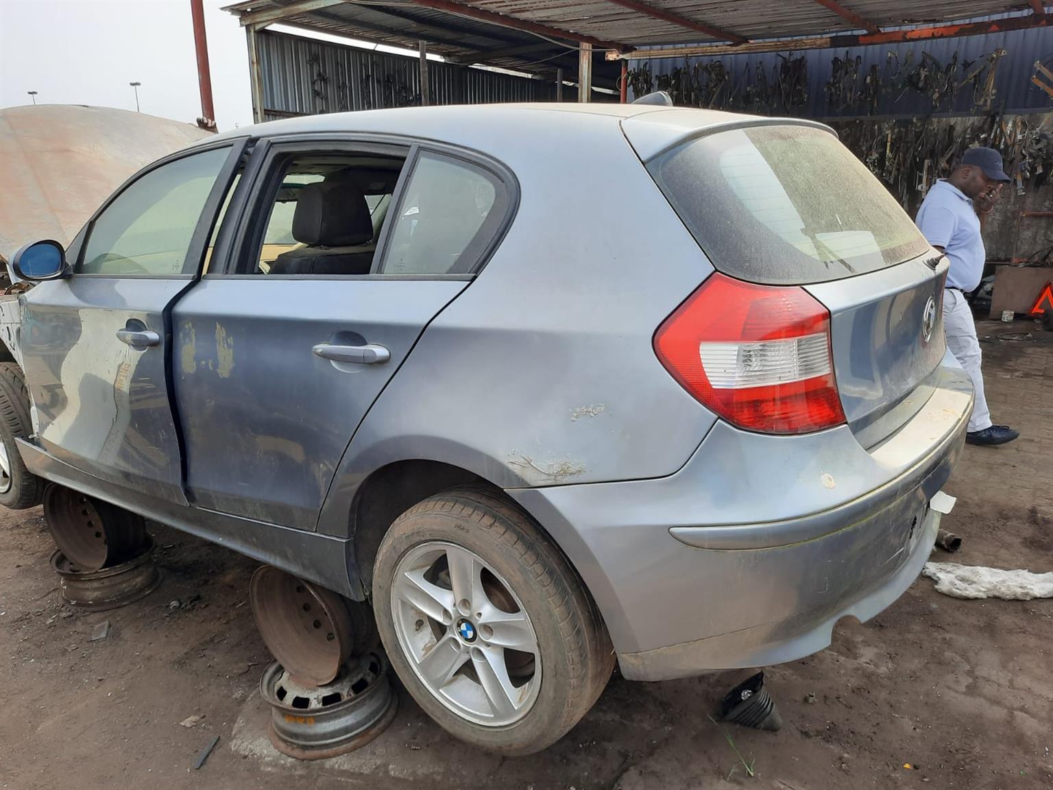 2005 BMW 1 Series - Stripping for Spares.
