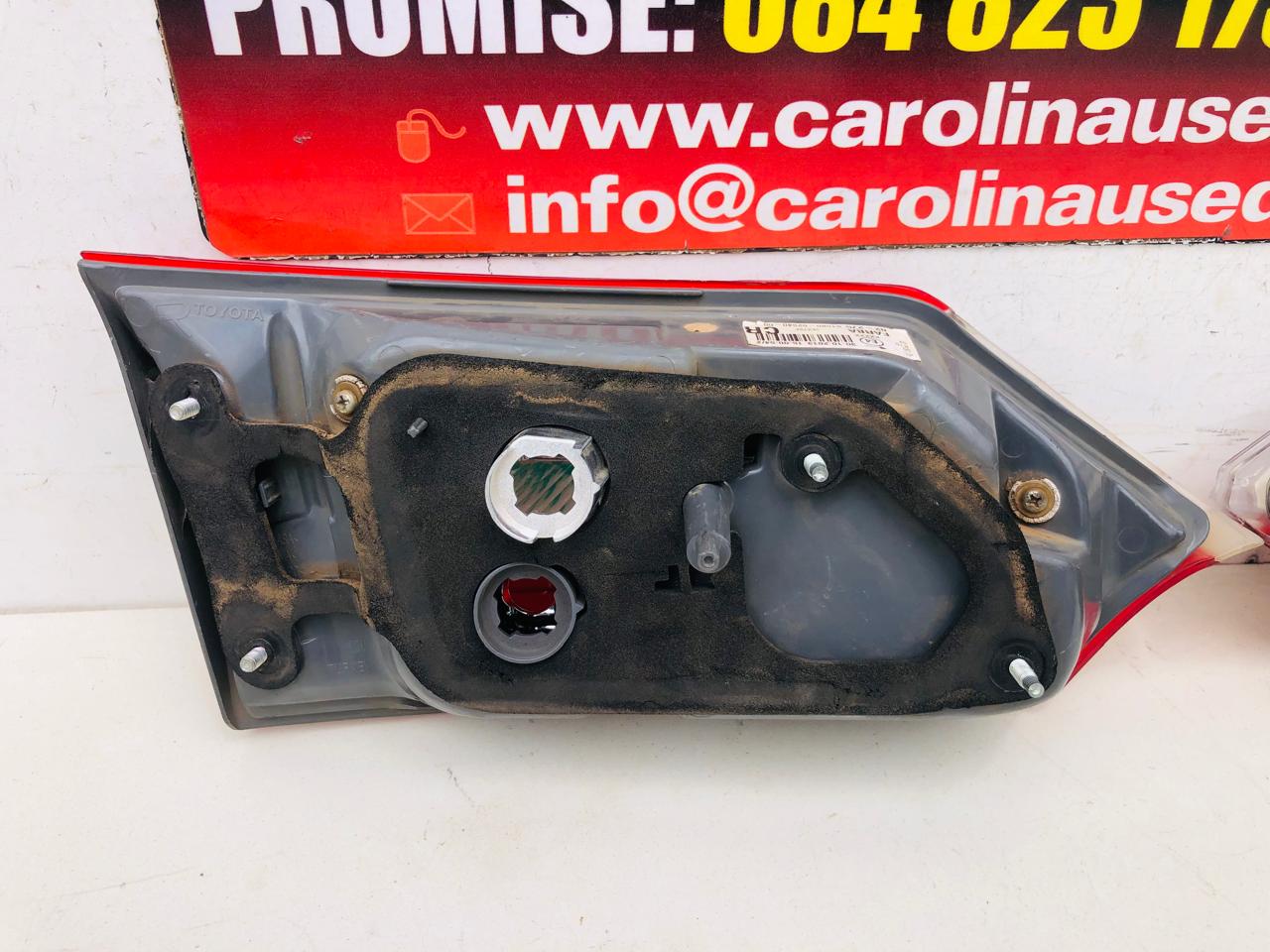 Toyota Corolla Prestige left and right side inner taillight (2018-2023) - Private Seller
