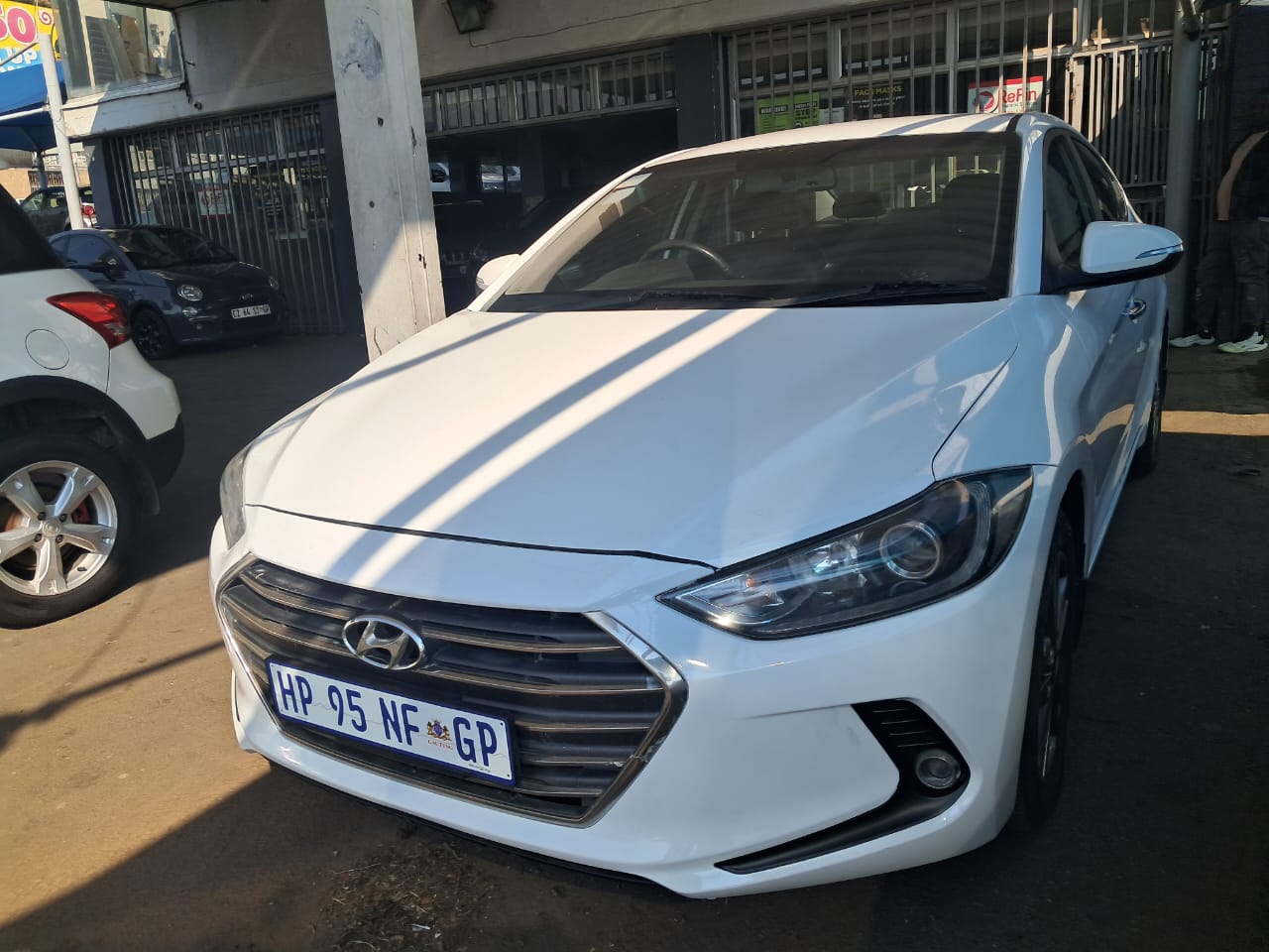 Used 2018 Hyundai Elantra 1.6 Premium - Private Seller Used 2018 Hyundai Elantra 1.6 Premium - Private Seller