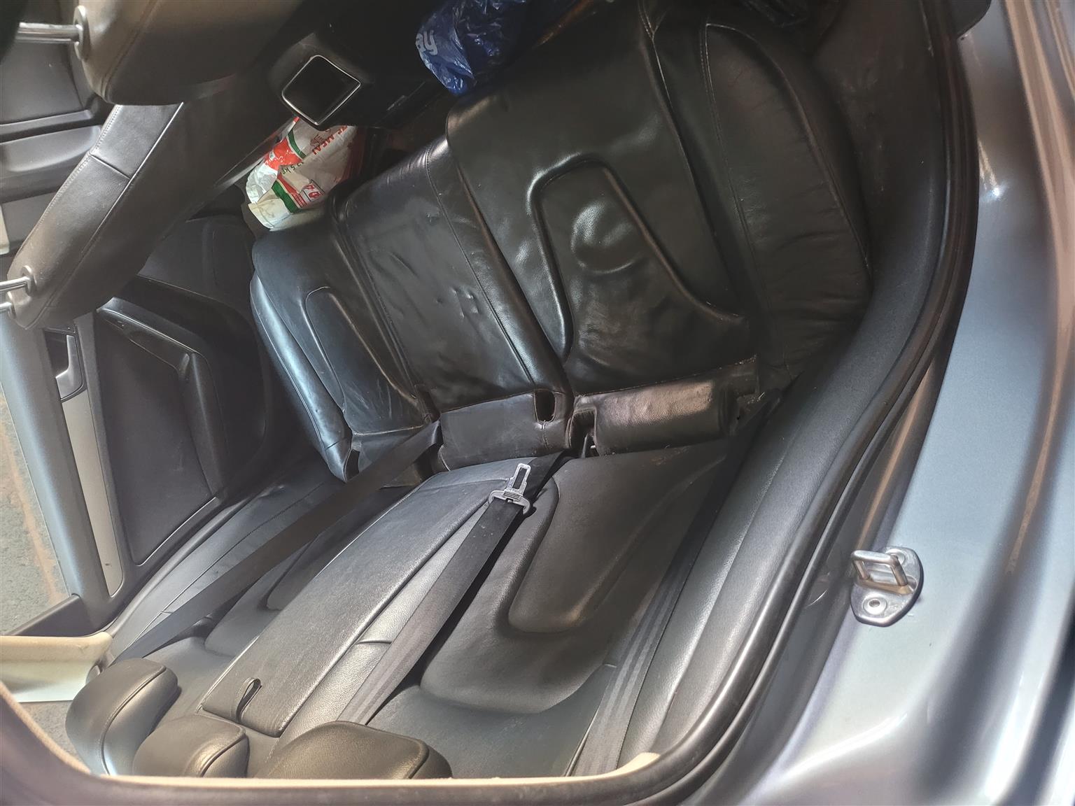 Audi A4, B8, 2011, cdh car seats