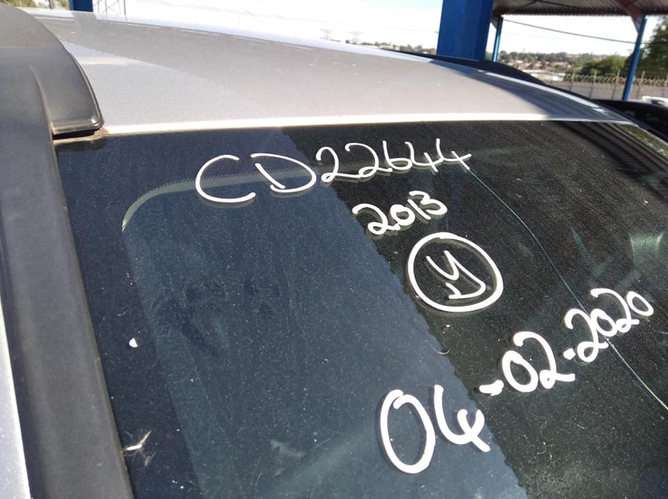Jeep limited engine starts accident damaged - Private Seller Jeep limited engine starts accident damaged - Private Seller