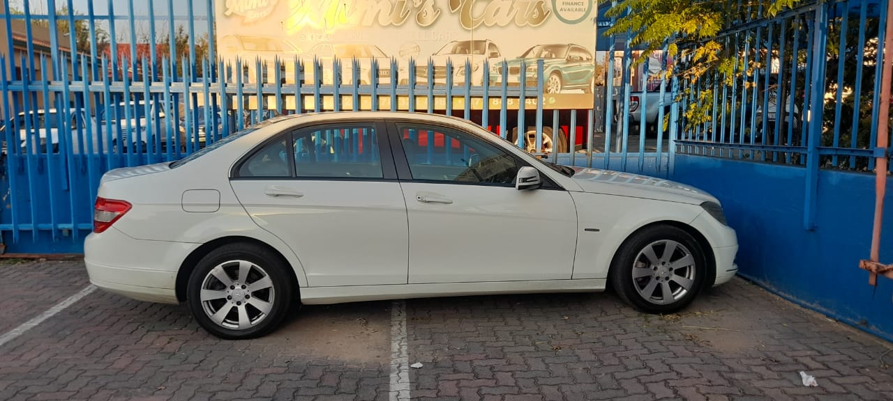 2010 MERCEDEZ BENZ C180 KOMPRESSOR