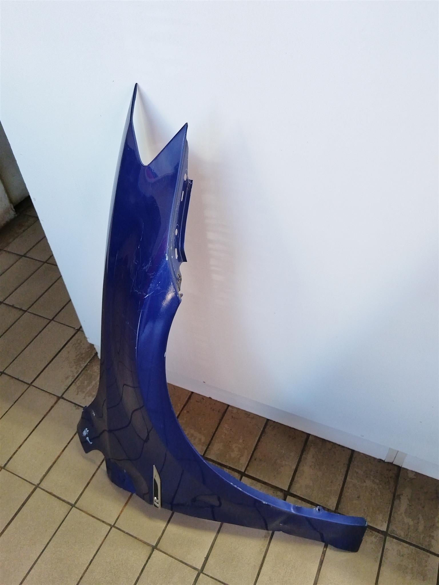 2017 VW GOLF 7 R FENDER RIGHTSIDE FOR AVIALABLE FOR SALE - Private Seller