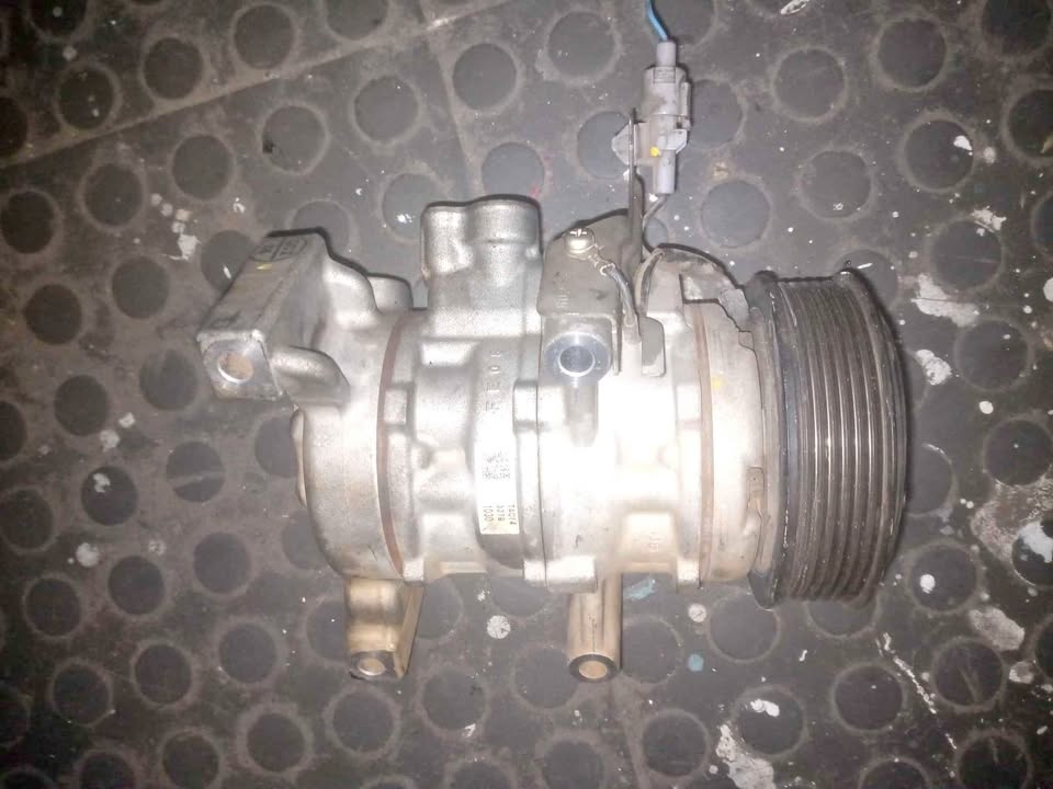 Toyota Corolla 1.3 aircon pump - Private Seller Toyota Corolla 1.3 aircon pump - Private Seller