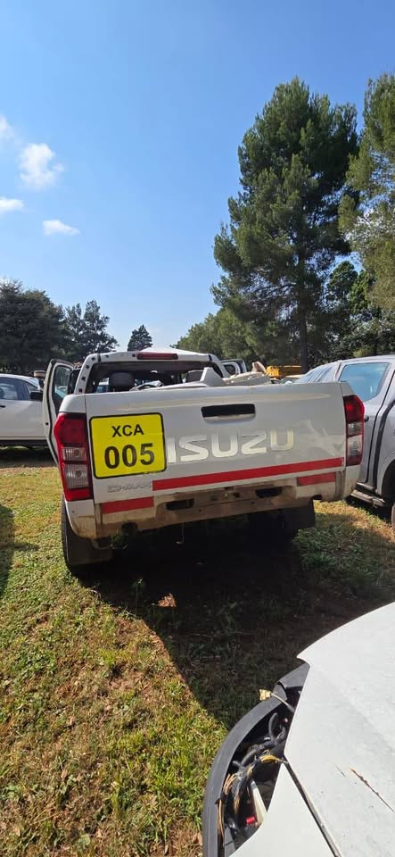 Isuzu 4jah1 stripping for spears code 2 - Private Seller Isuzu 4jah1 stripping for spears code 2 - Private Seller