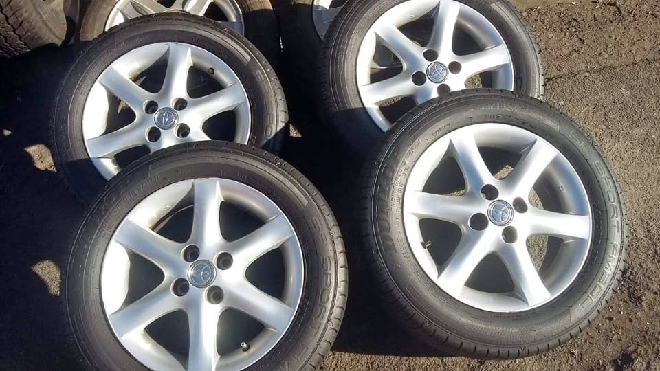 Original set of 15 inch  toyota RunX mags with tyres - Private Seller