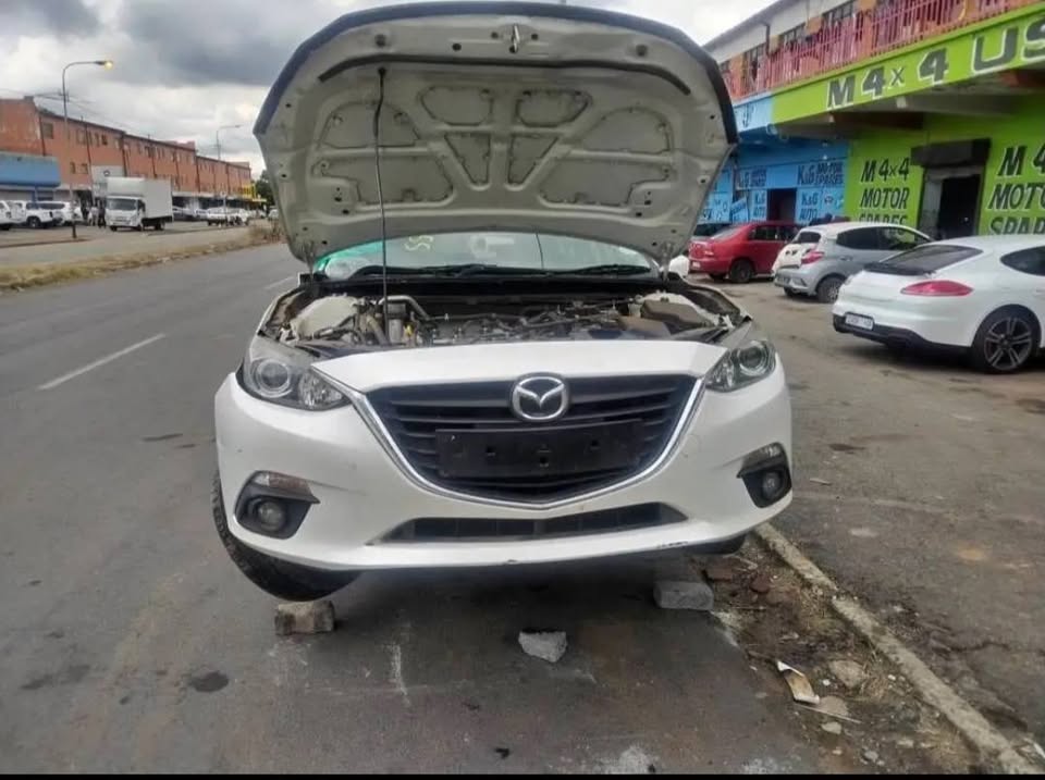 Mazda 3 stripping for spares - Private Seller