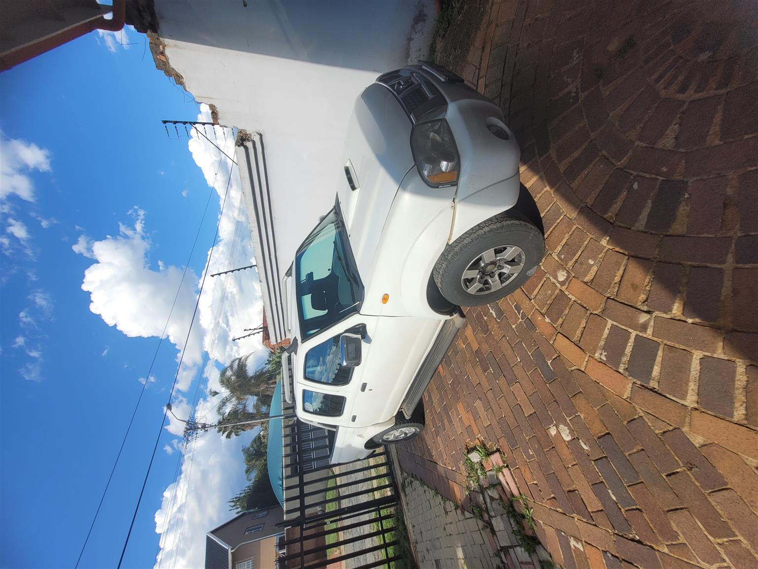 Used 2019 Nissan NP300 Hardbody 2.4 double cab 4x4 - Private Seller Used 2019 Nissan NP300 Hardbody 2.4 double cab 4x4 - Private Seller