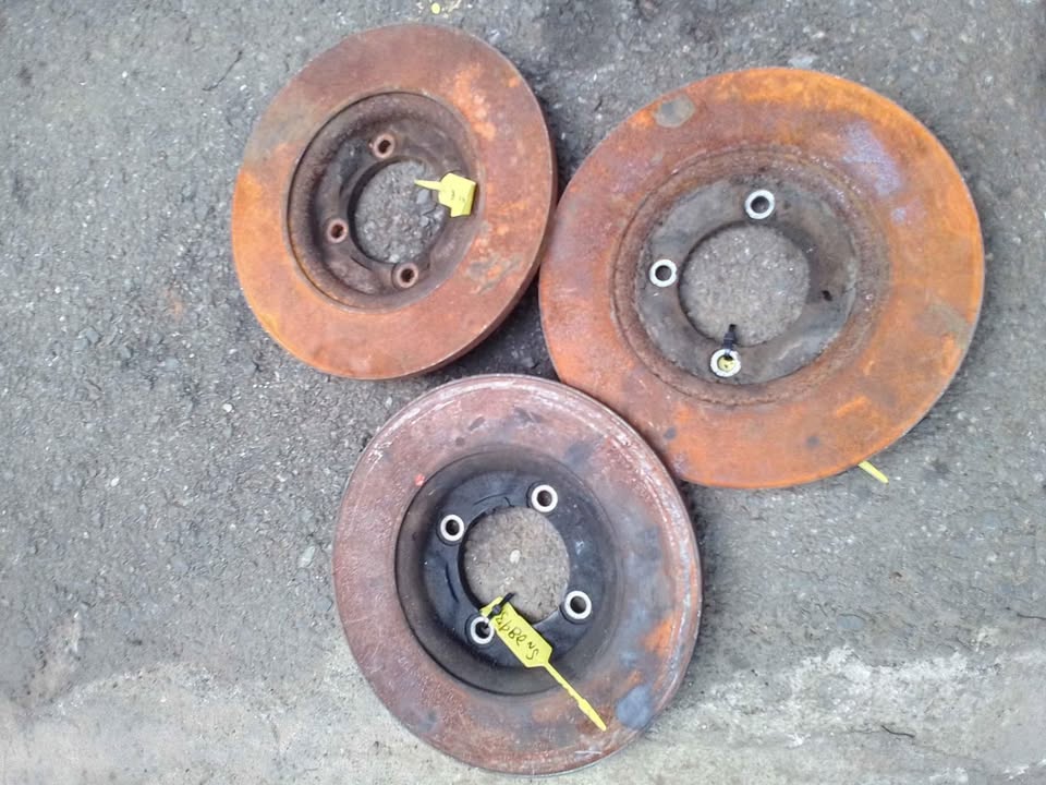 Mazda 323 break disc for sale - Private Seller
