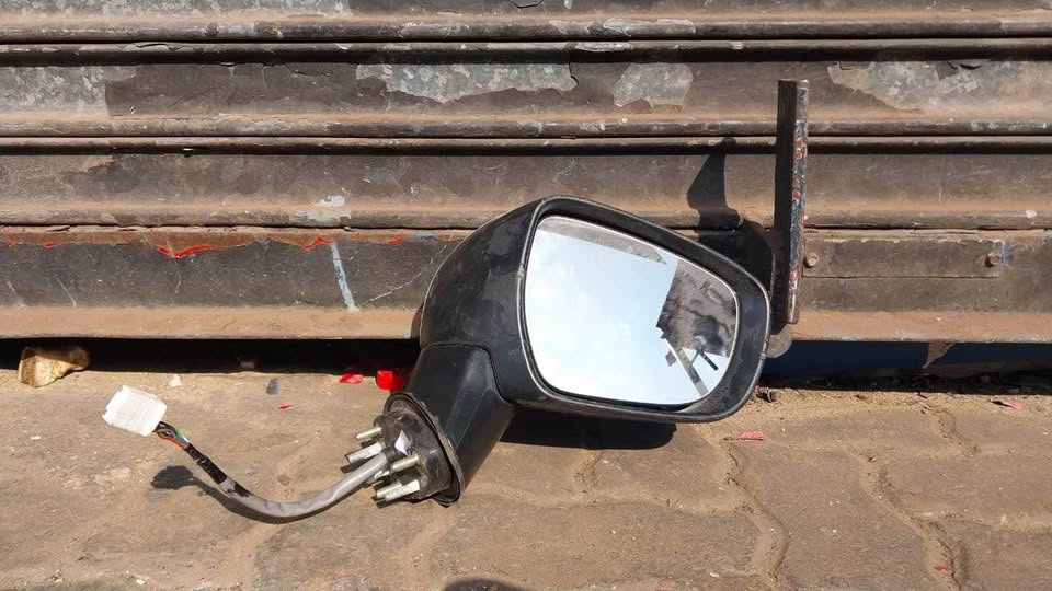 Toyota Starlet side mirror side mirror - Private Seller