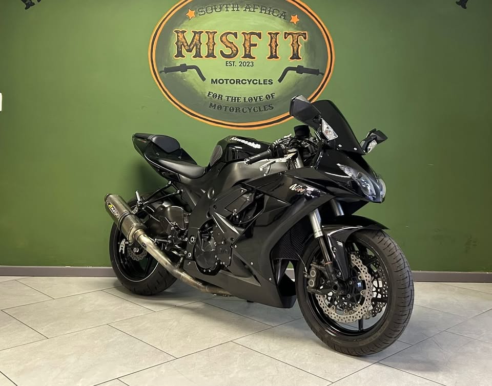 2010 Kawasaki ZX-10 - Private Seller