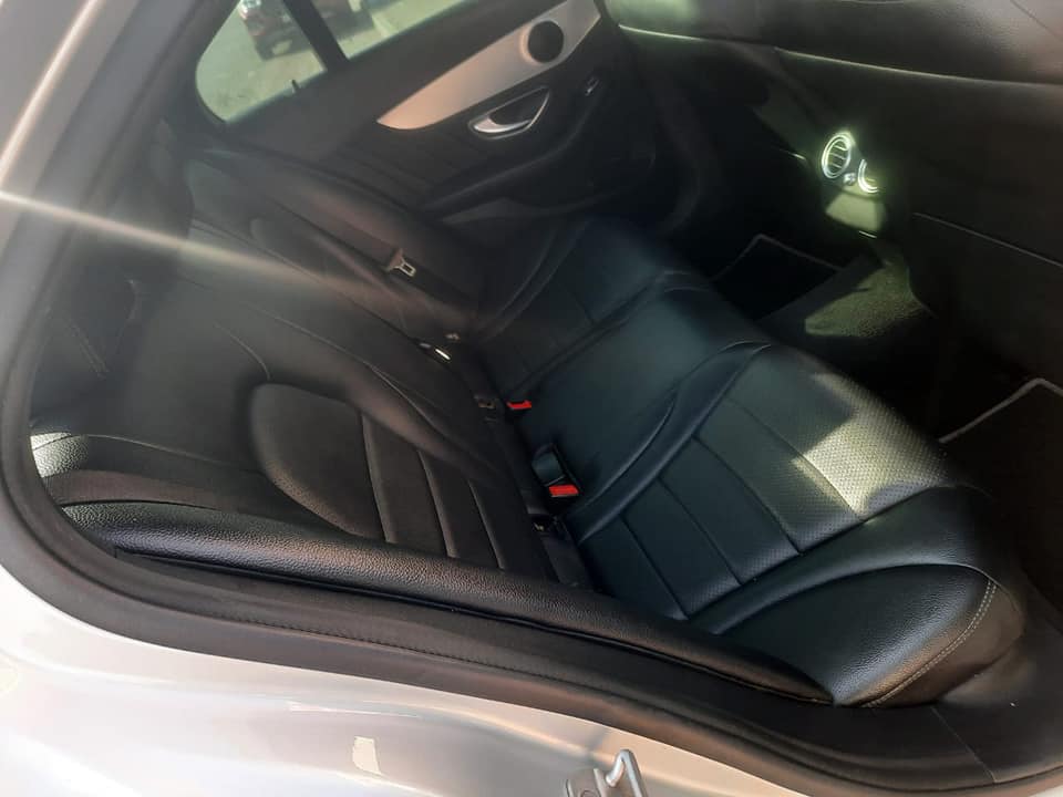 2014 Mercedes Benz C200 AMG Automatic and leather seat Sunroof