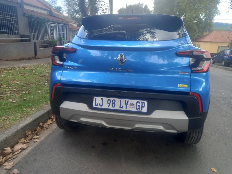 2023 Renault Kiger 1.0 Turbo Petrol, Manual, Blue, 23000kms Service book.