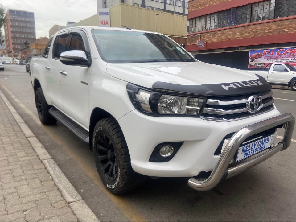 2017 Toyota Hilux 2.8 GD6 4x2 Automatic