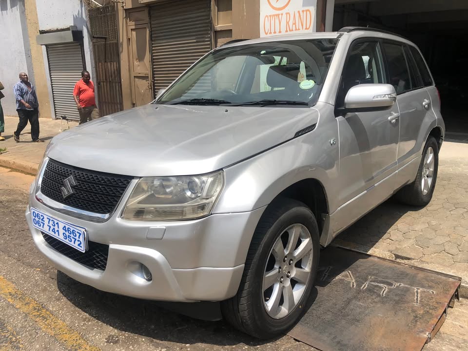 Suzuki Grand Vitara 3.2 V6 Automatic