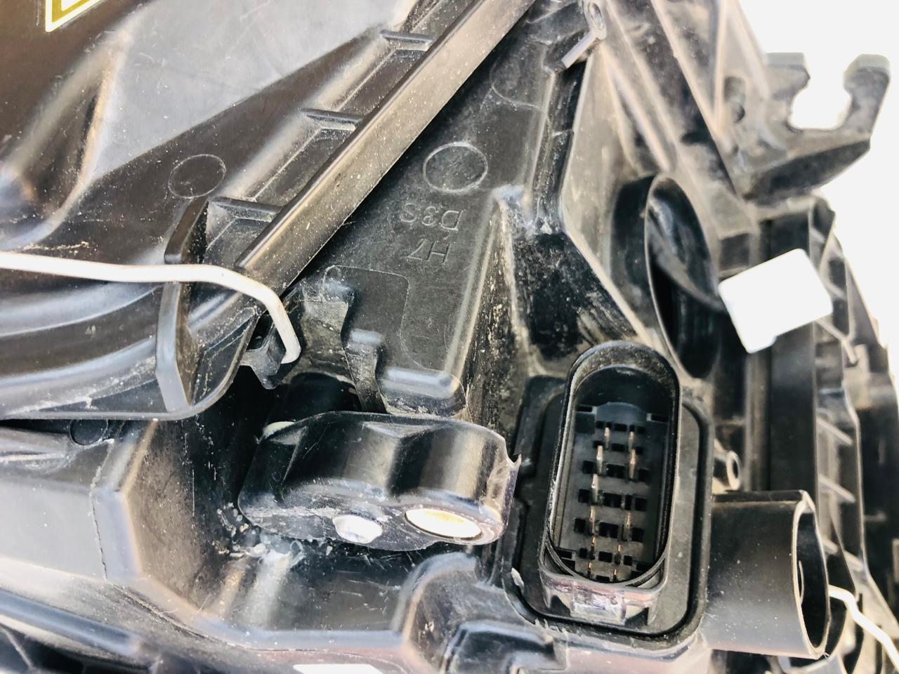 Audi Q5/SQ5 left and right side xenon headlights - Private Seller Audi Q5/SQ5 left and right side xenon headlights - Private Seller