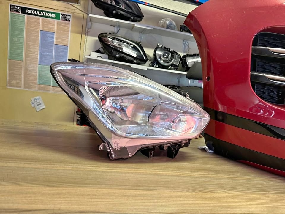 2022 SUZUKI SWIFT HEADLIGHT RIGHTSIDE AVAILABLE FOR SALE - Private Seller 2022 SUZUKI SWIFT HEADLIGHT RIGHTSIDE AVAILABLE FOR SALE - Private Seller
