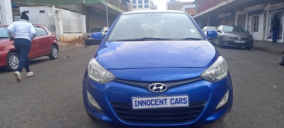 2013 HYUNDAI i20 1.4 PETROL HATCHBACK, MANUAL, BLUE COLOUR, MILEAGE 2013 HYUNDAI i20 1.4 PETROL HATCHBACK, MANUAL, BLUE COLOUR, MILEAGE