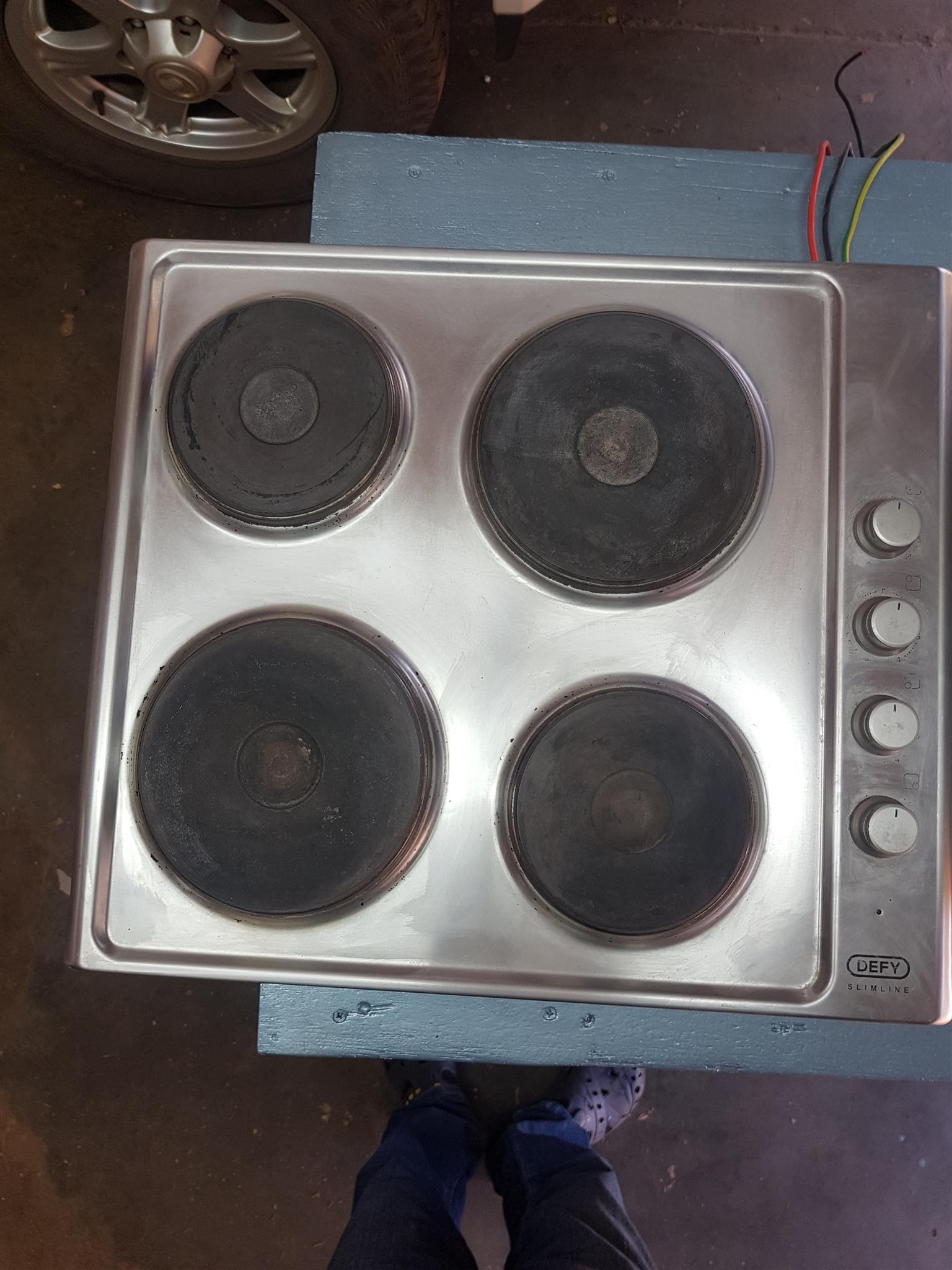 Defy  slimline stainless steel oven and 4 plate hob