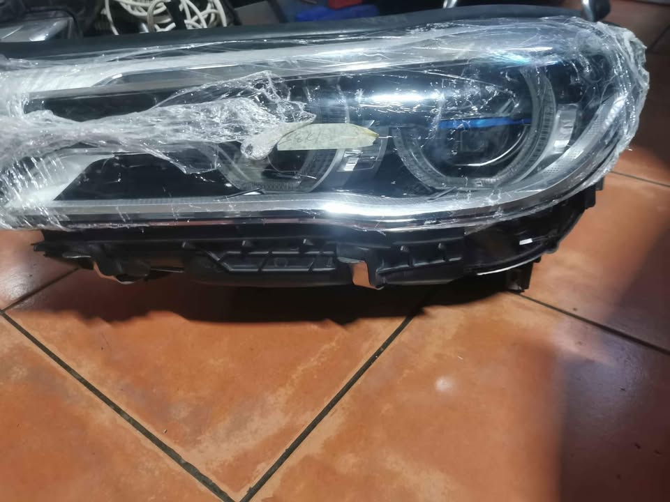 BMW G11 blue Lazer headlights - Private Seller BMW G11 blue Lazer headlights - Private Seller