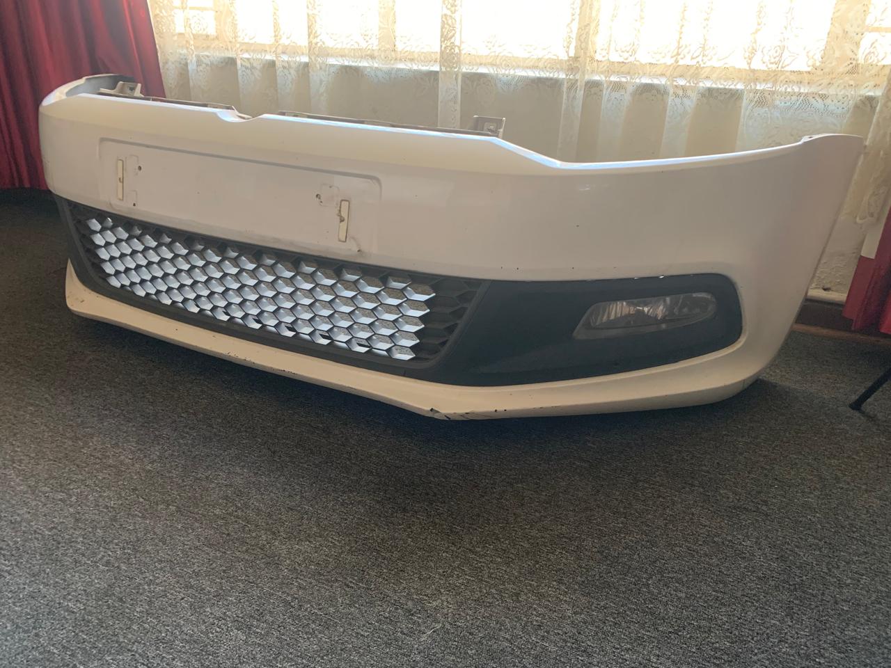 2012-2014 VW Polo GTI 6R Complete Front Bumper (Bumper + Grill + Both Foglights) - Private Seller 2012-2014 VW Polo GTI 6R Complete Front Bumper (Bumper + Grill + Both Foglights) - Private Seller